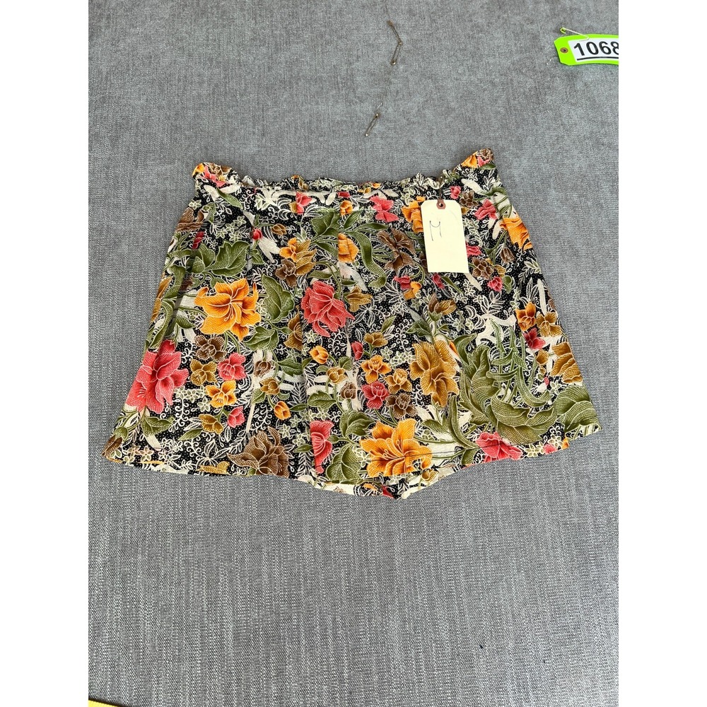 Vintage MEXX Skirt Womens Medium Multi Tropical Batik Floral Pleated Outdoor